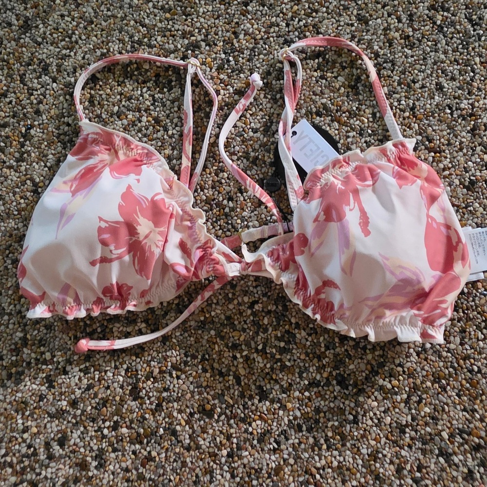 Amuse Society Beach Vida Bling Floral Ruffle Bikini Top Coral Pink Large NWT